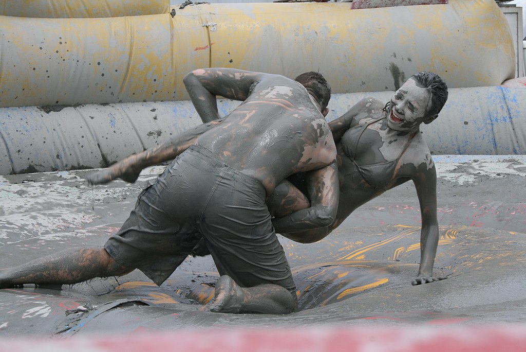 1024px-Boryeong_Mud_Festival_2008.jpg