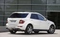 mercedes-ml-63-amg_36.jpg