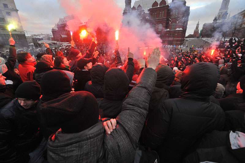 4 декабрь 2010. Протест на Манежной площади 2010. Митинг на Манежной площади 2010. Бунт на Манежной площади 2010. Беспорядки на Манежной площади 2010.